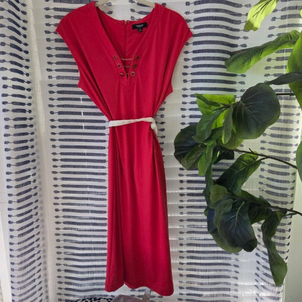 Premise I Coral Sleeveless Sheath Dress with coral accented v neck-A-Line Medium
